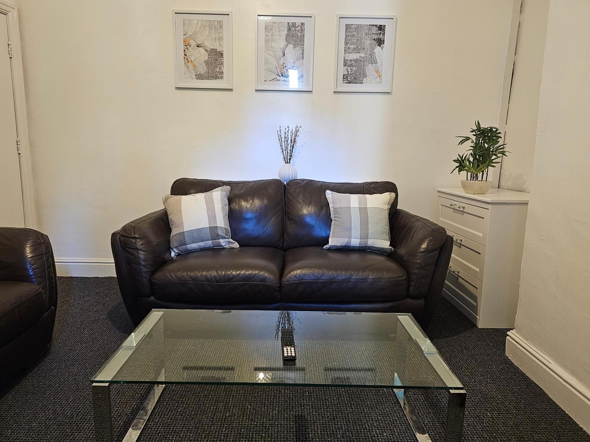 Willa Convenient 3 Bed, Pr1 Near Uclan N Train Station Preston  Pokój zdjęcie